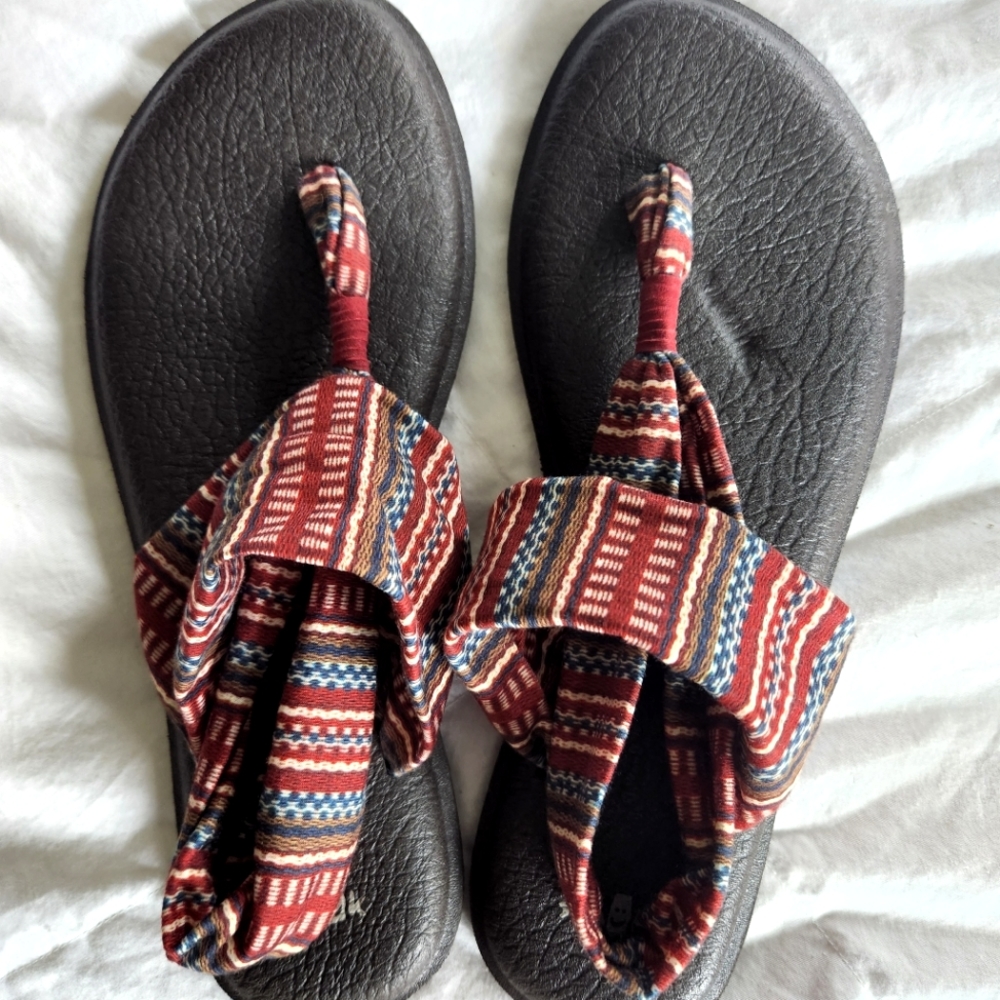 Sanuk Yoga Slide Flip flop Sandal